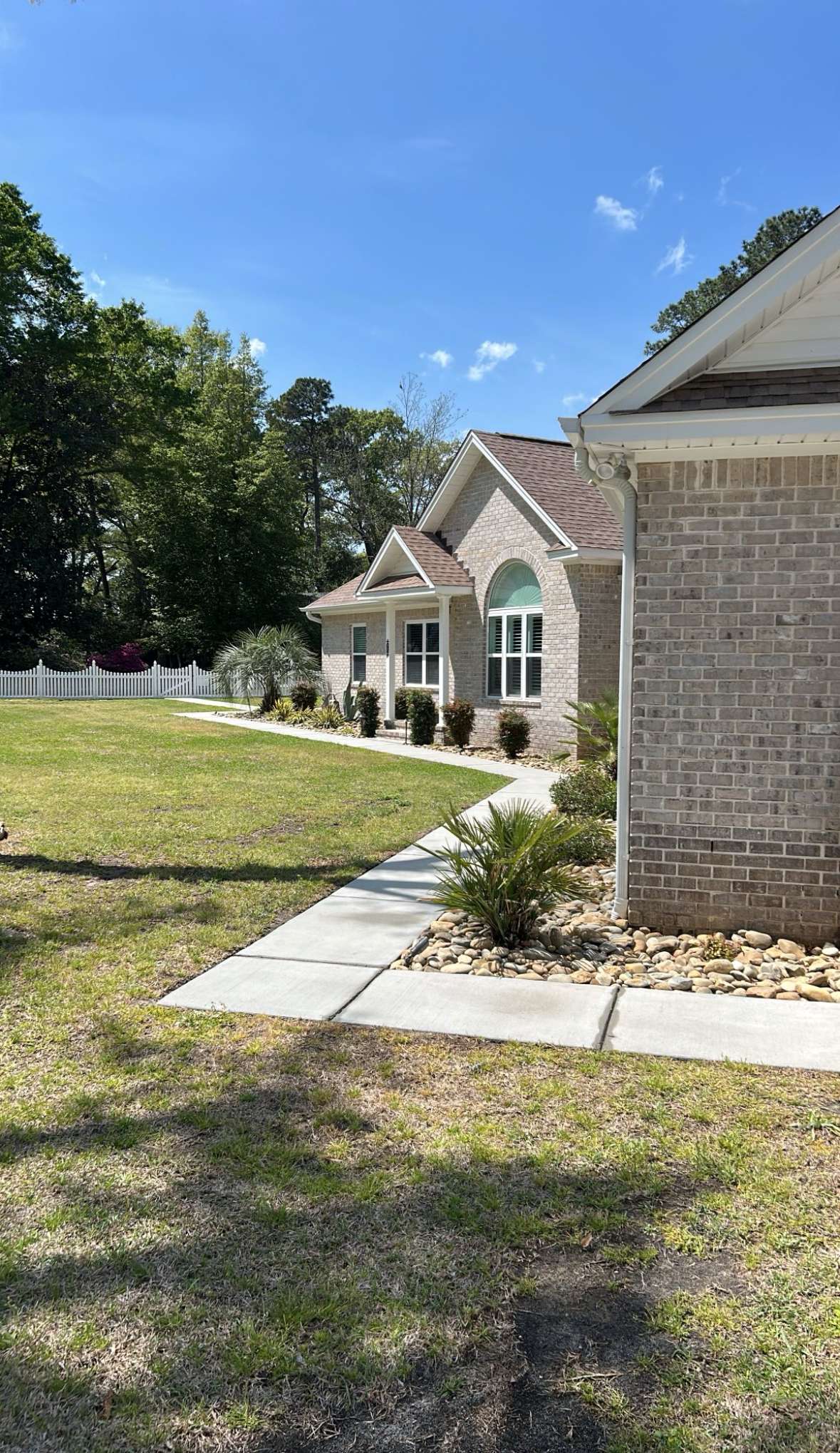 residential pressure washing